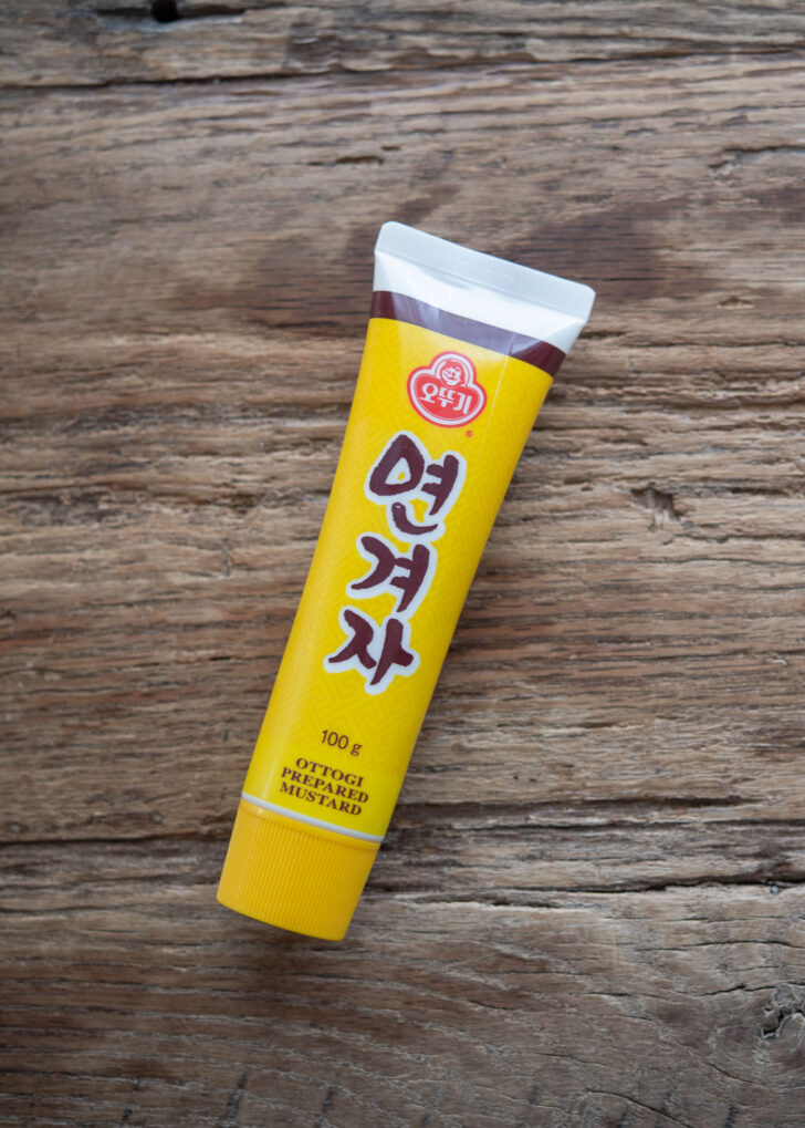 Korean mustard (yeongyeoja) is in the yellow tube.